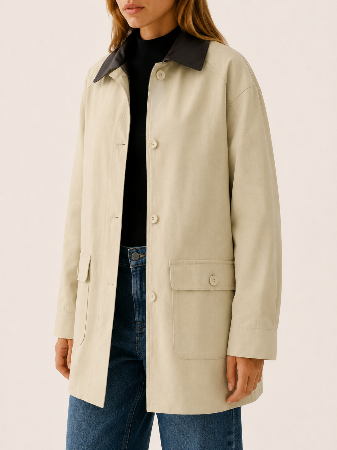Aurelia | Barn Jacket with Contrast Collar and Relaxed Fit