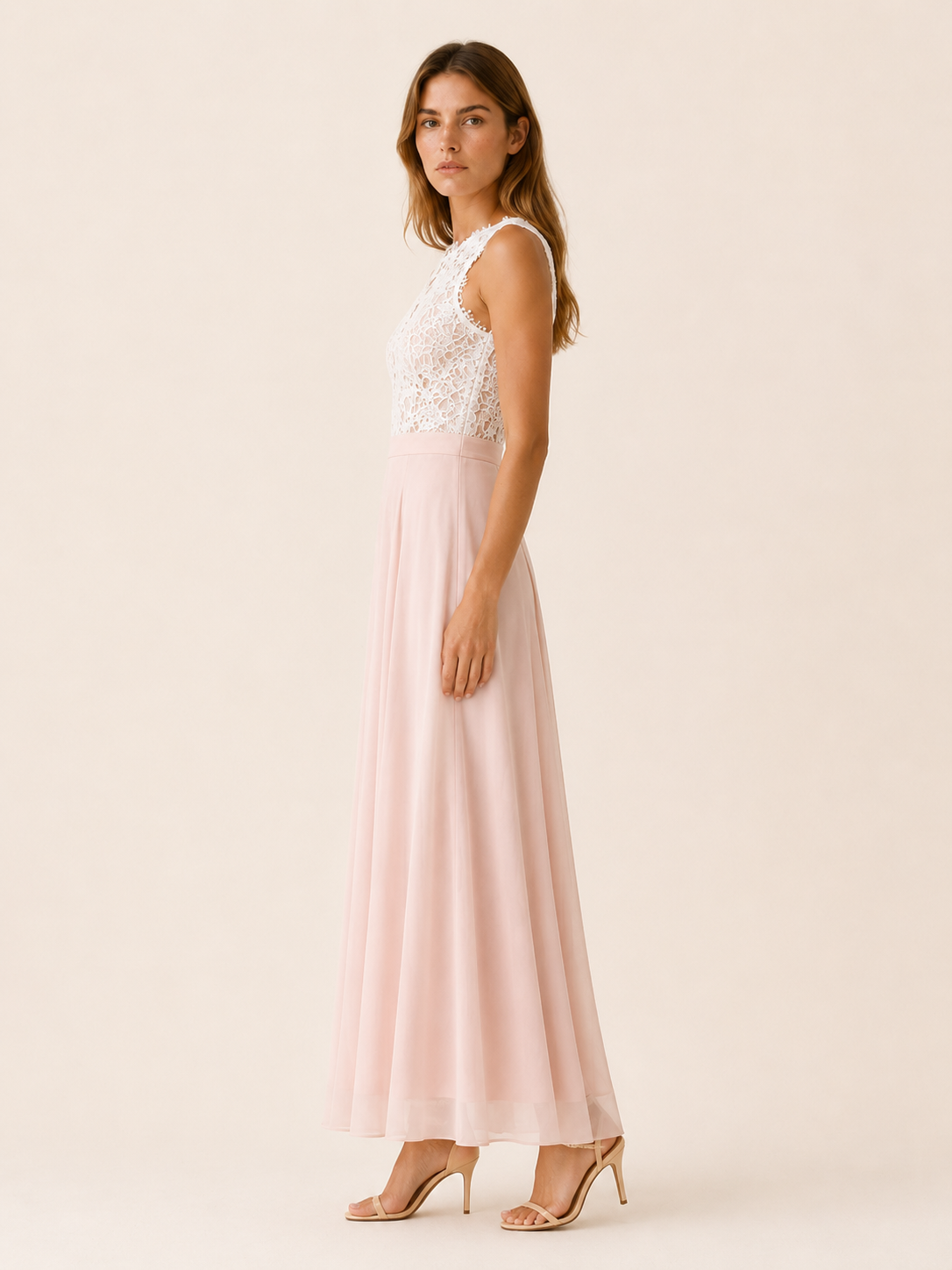 Avrisa | Lace Bodice Maxi Dress with Sleeveless Fit