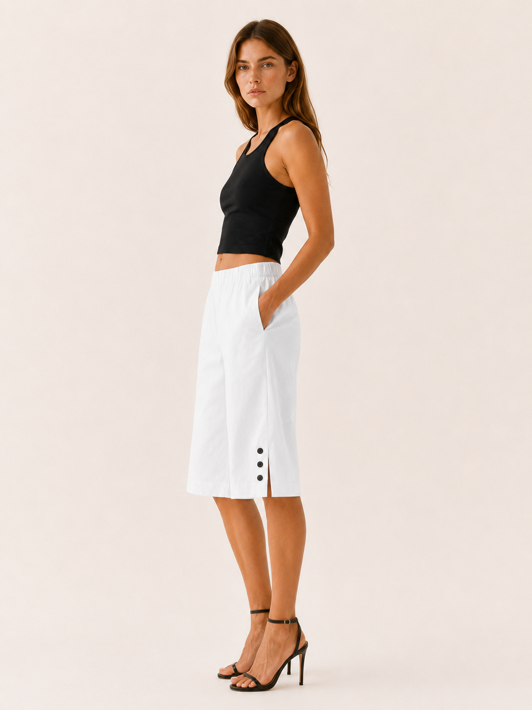 Tavienne | Cotton Blend Cropped Trousers with Elastic Waist Button Hem