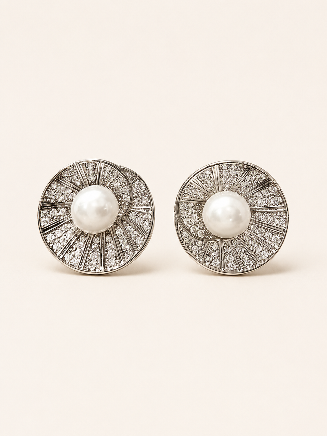 Dulcinea | Pearl Stud Earrings with Spiral Shell Detail