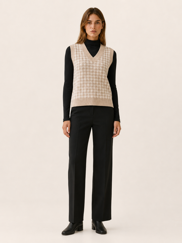 Evadne | Sweater Vest with Houndstooth Pattern and V-Neck