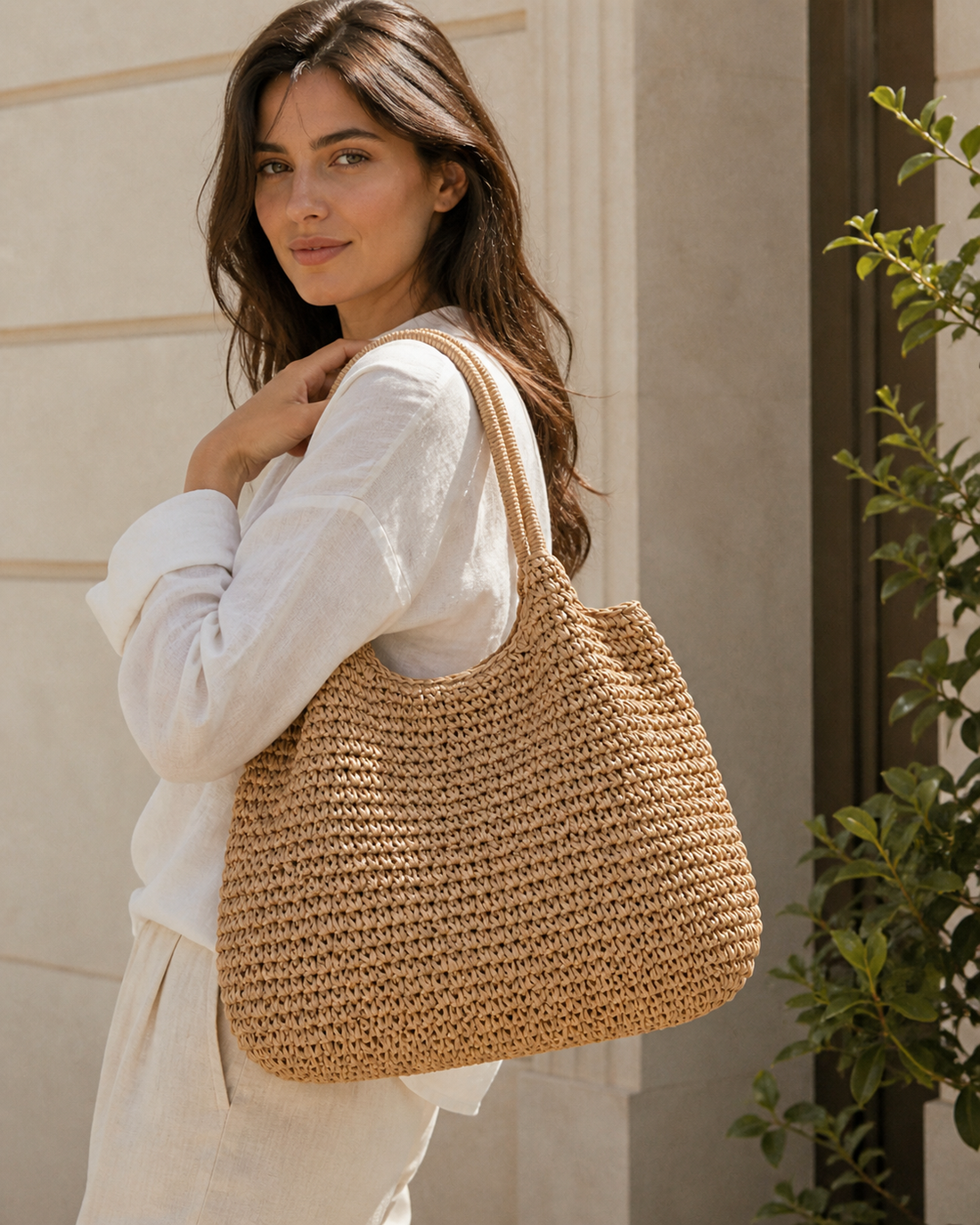 Evania | Woven Tote Bag with Oversized Shape