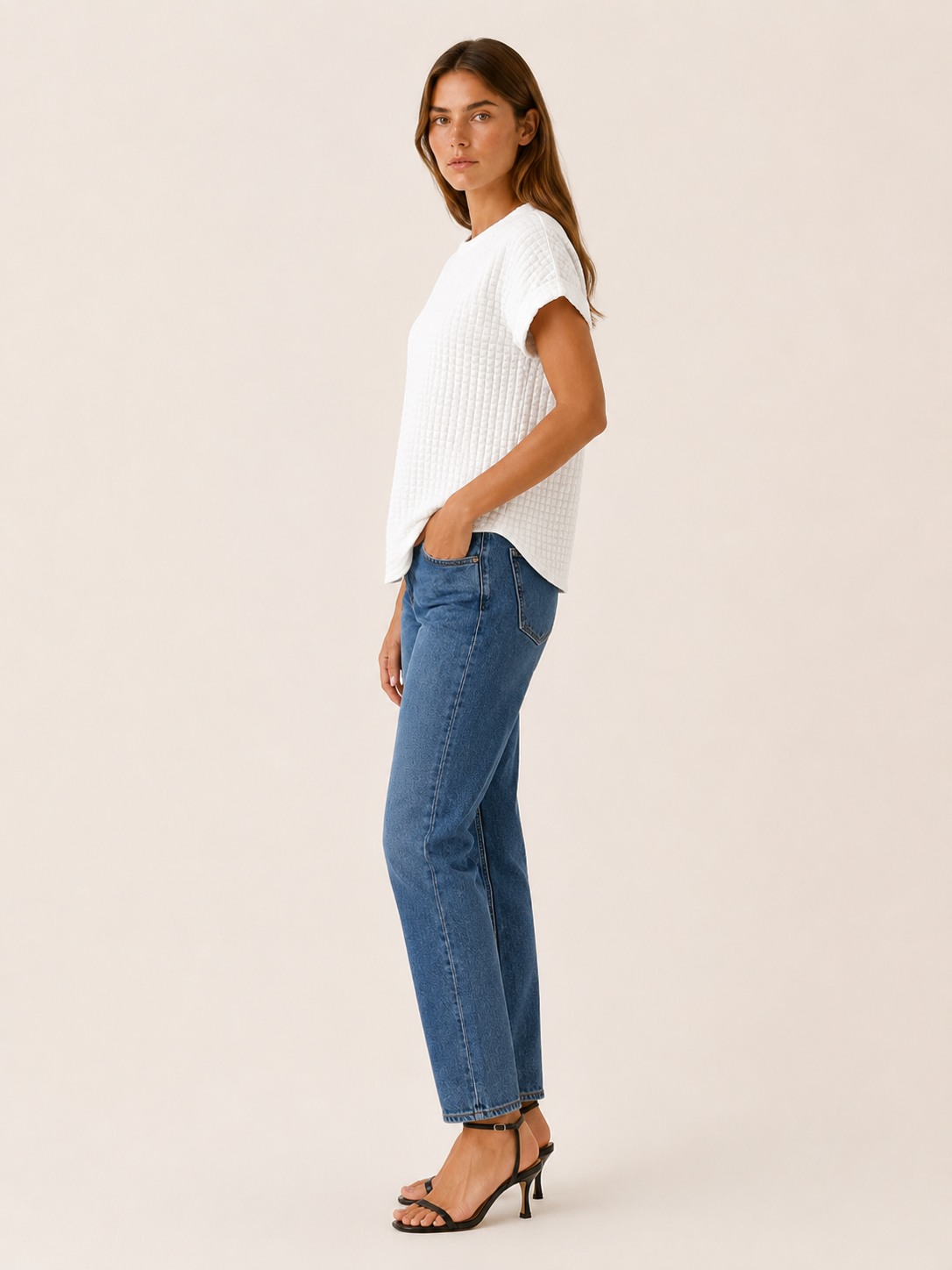 Halia | Quilted Short Sleeve T-Shirt with Round Neck