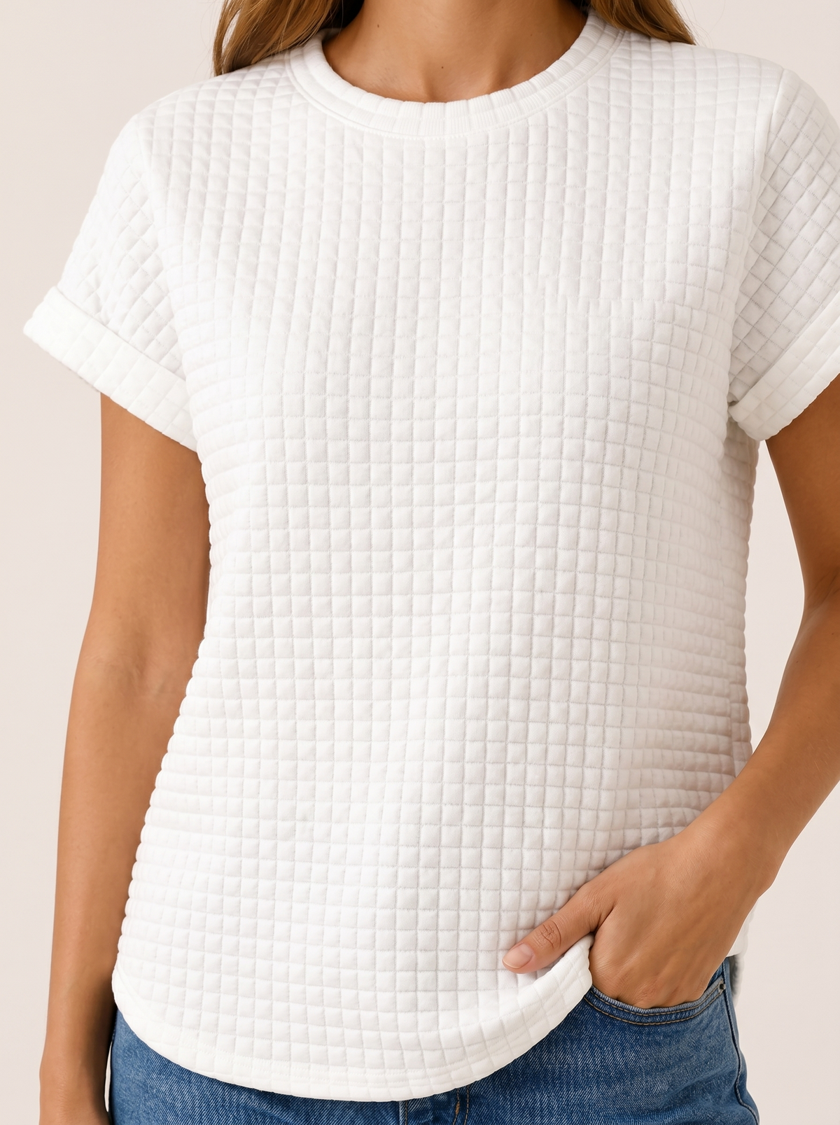 Halia | Quilted Short Sleeve T-Shirt with Round Neck