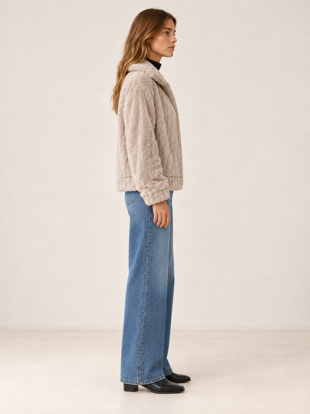 Julia | Women's Cropped Faux Fur Jacket Winter