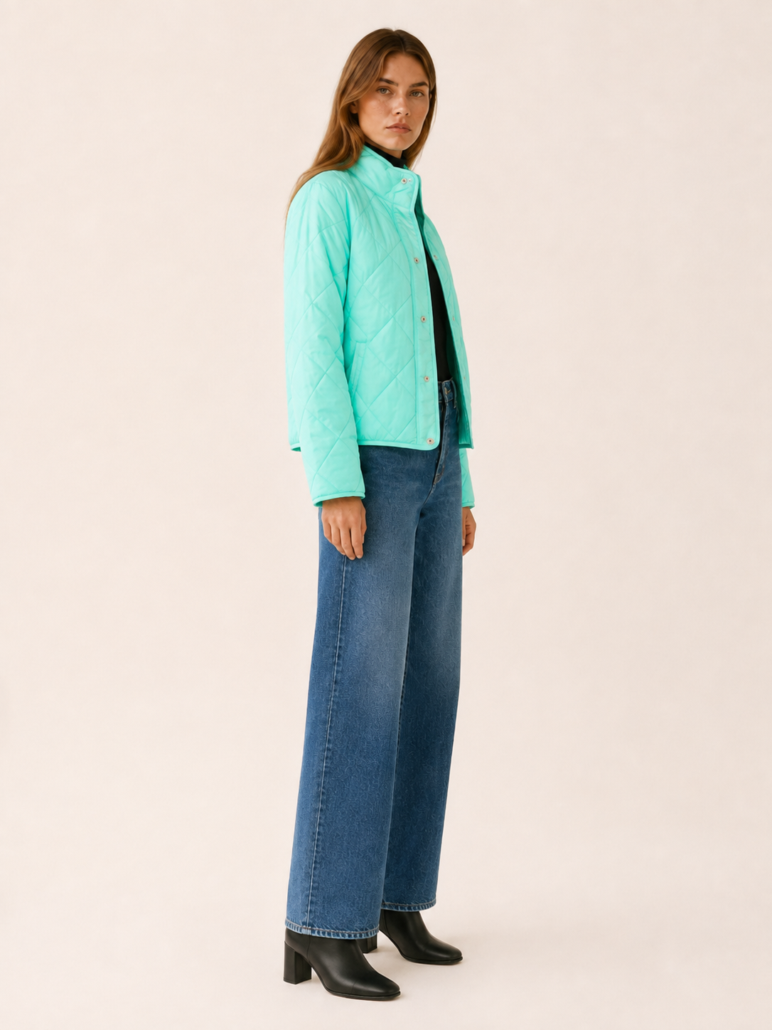 Kayla | Women's Short Puffer Jacket with High Collar