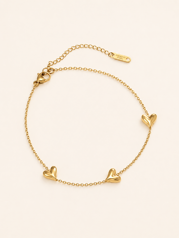 Liesel | Heart Charm Bracelet with Delicate Chain