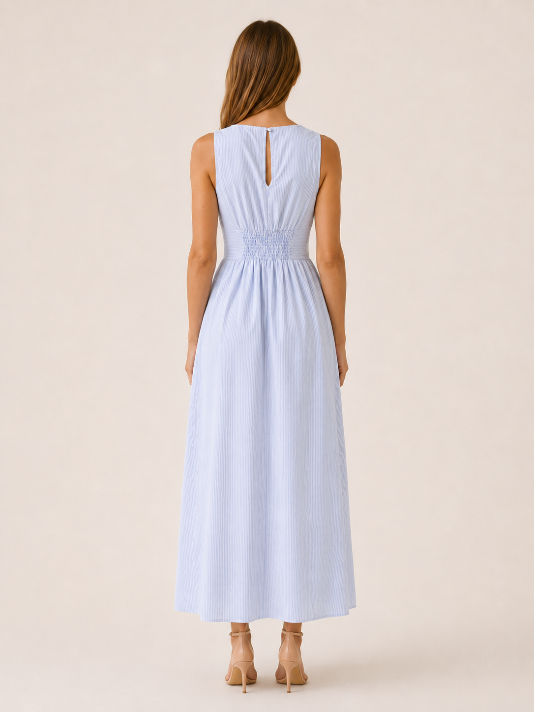 Lorena | Maxi Dress with V Neck and Tie Front