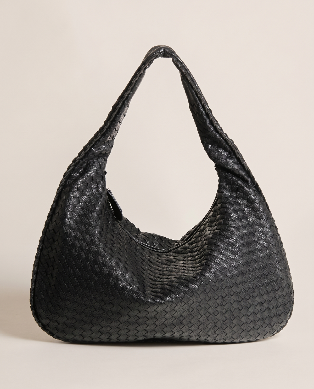 Maeve | Woven Shoulder Bag with Slouchy Shape