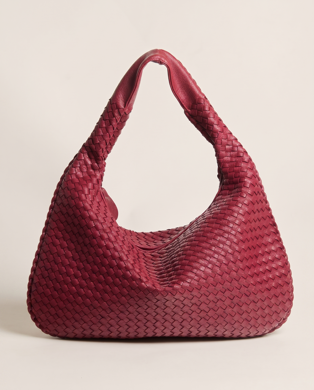 Maeve | Woven Shoulder Bag with Slouchy Shape