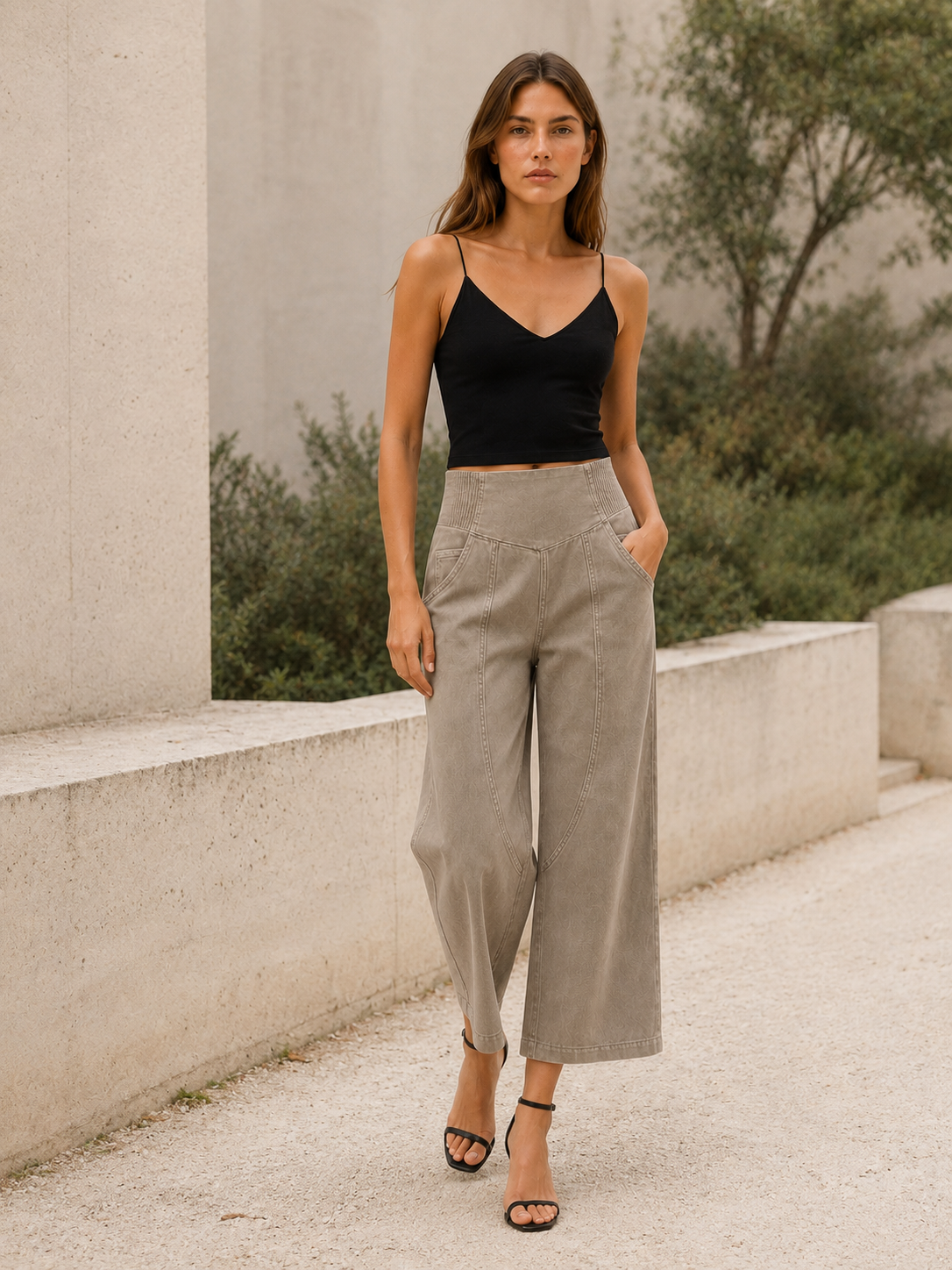 Mavis | Harem Wide-Leg Trousers with Curved Seams