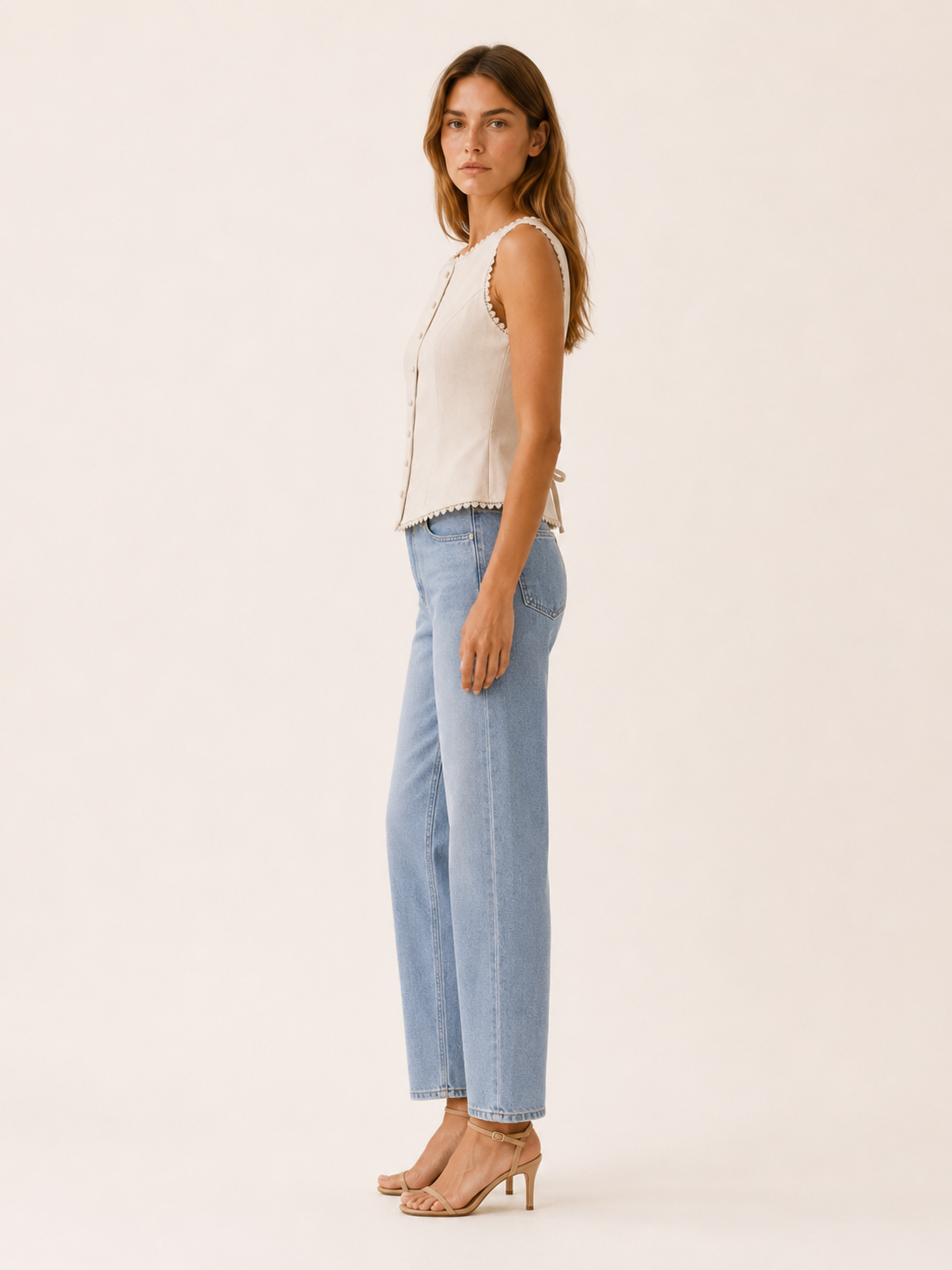 Mira | Button Vest with Boat Neck and Lace Trim