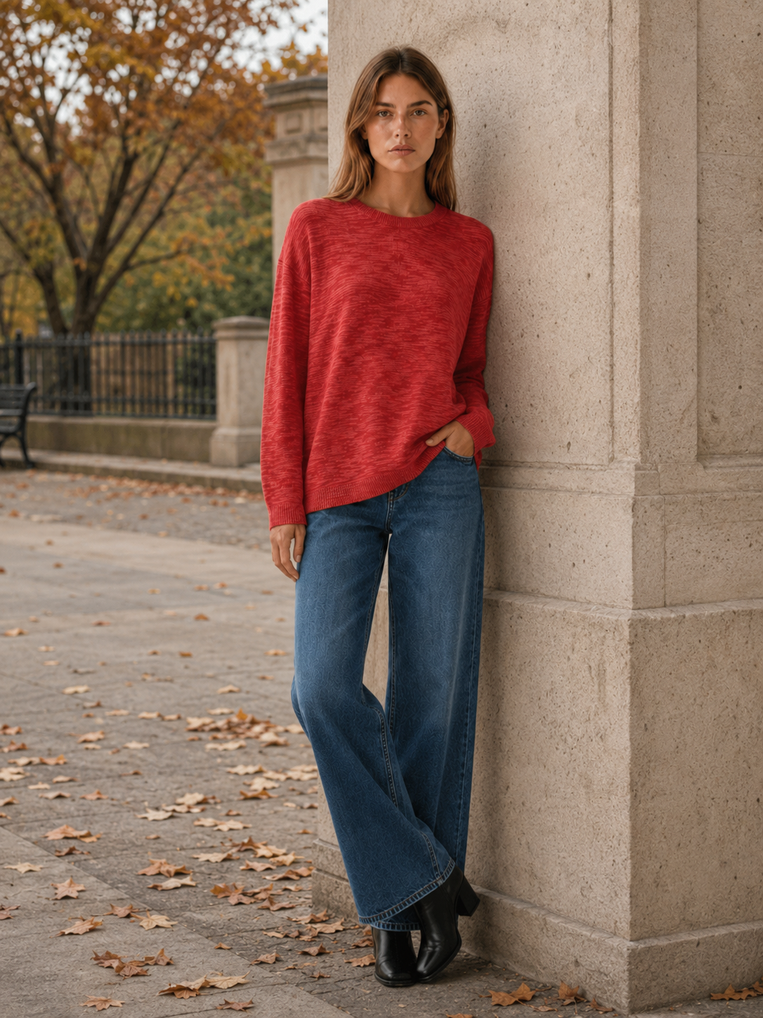 Morgana | Round Neck Sweater with Drop Shoulders and Relaxed Fit