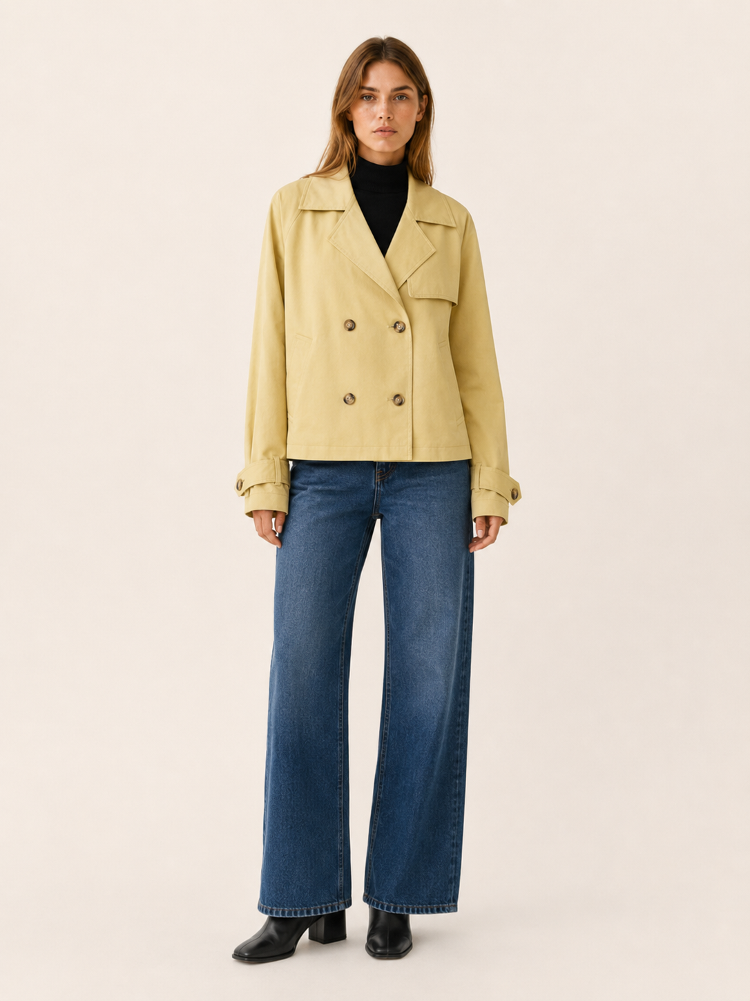 Nerissa | Short Trench Coat with Double-Breasted Front