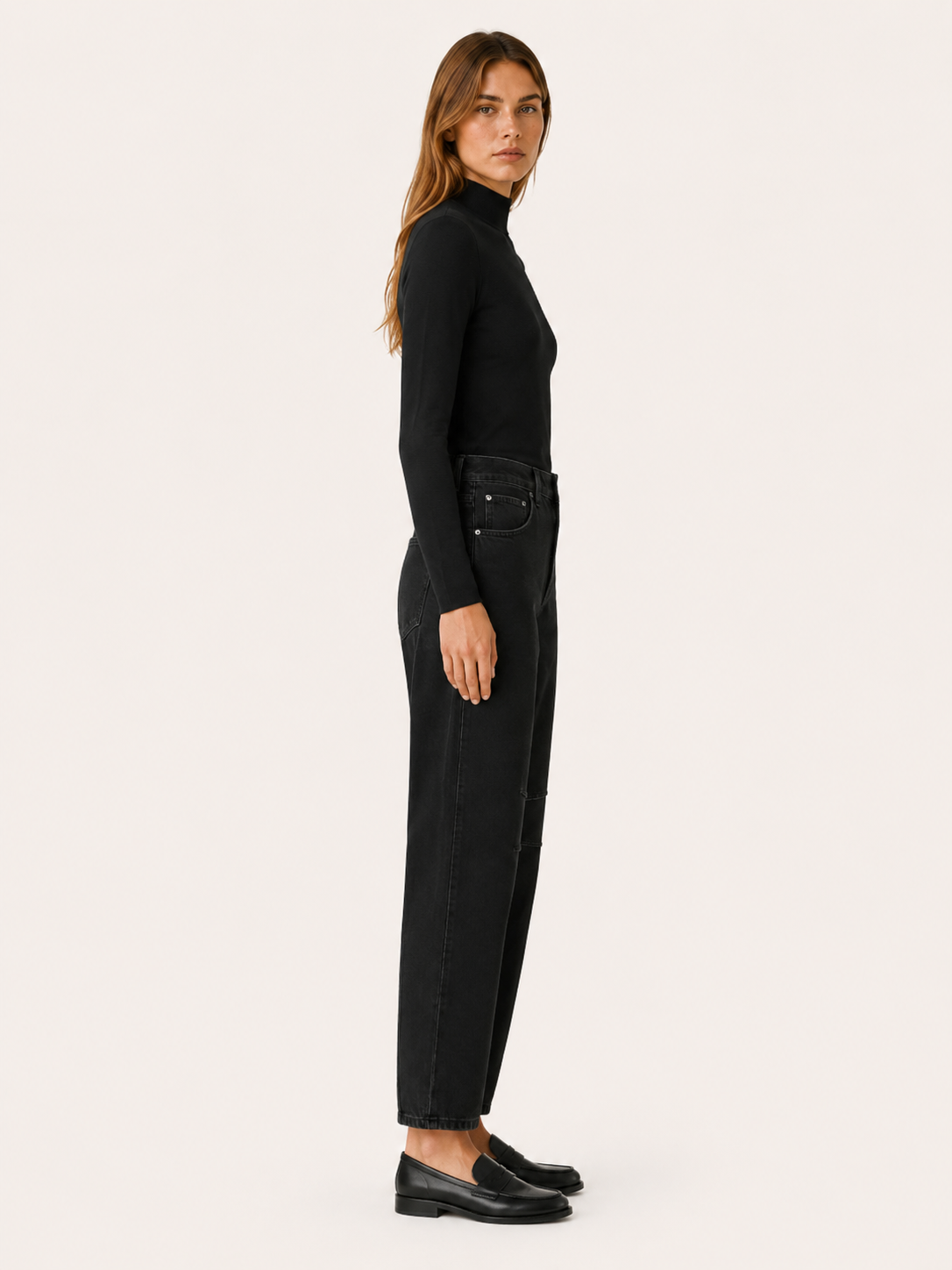 Oravienne | Women’s Barrel Jeans with Tapered Leg
