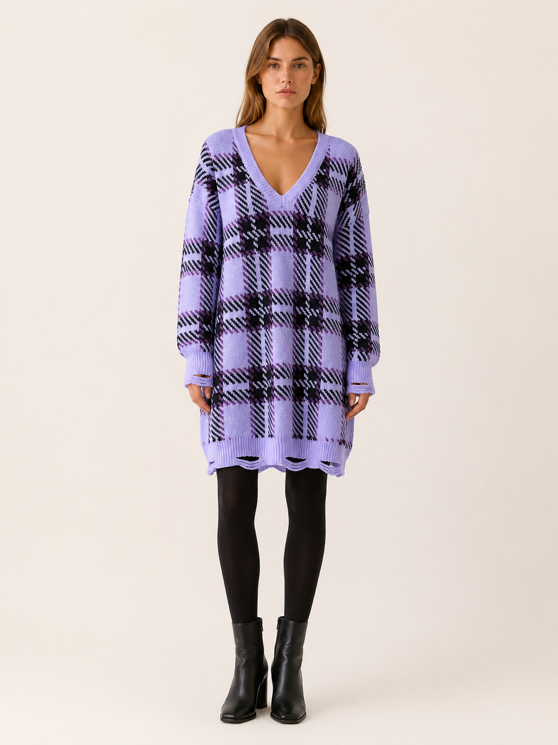 Oryssia | Sweater Dress with Check Pattern and Distressed Hem