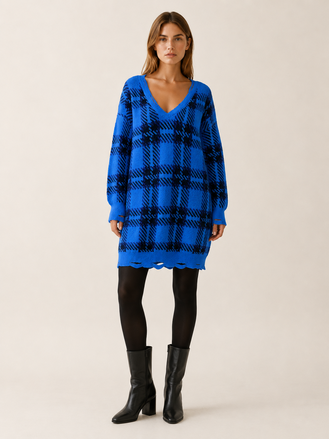 Oryssia | Sweater Dress with Check Pattern and Distressed Hem