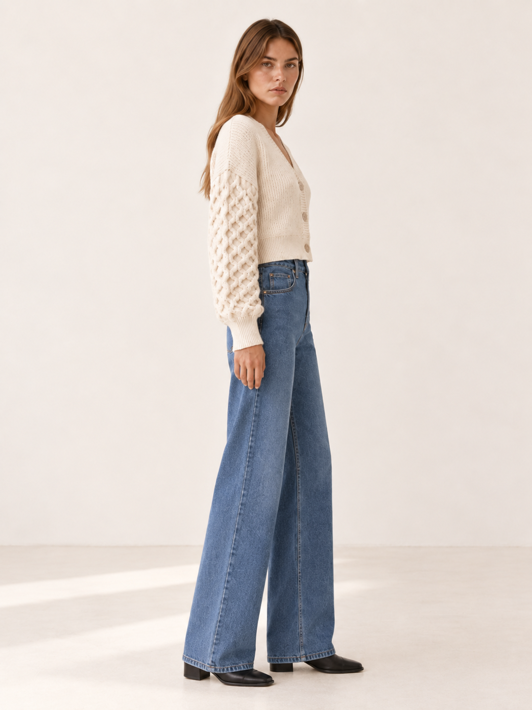 Sophronia | Cropped Cardigan with Button Front