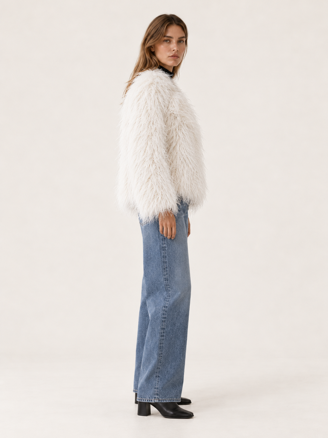 Zuri | Women's Cropped Faux Fur Jacket Winter Holiday Party
